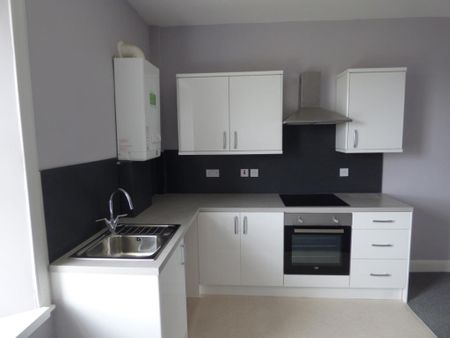 2 bedroom flat to rent - Photo 5