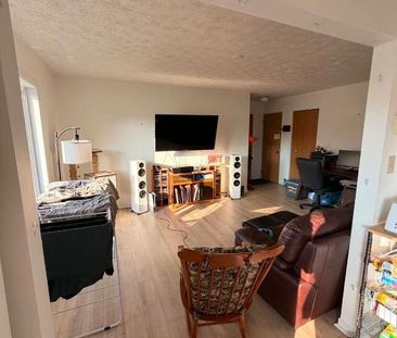 5 1/2 à louer à Rockforest pour le 19 septembre - Photo 4