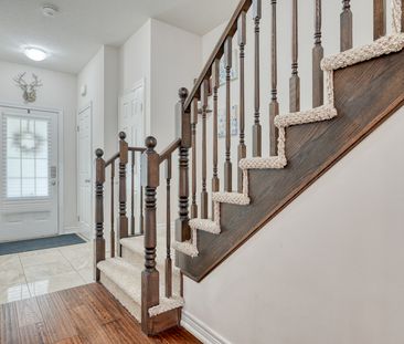 $2,995 / 3 br / 2.5 ba / 1310 sqft 55 Madonna Dr, Unt 2 - Photo 3