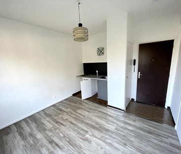 STUDIO 11 rue clément Ader - Photo 2