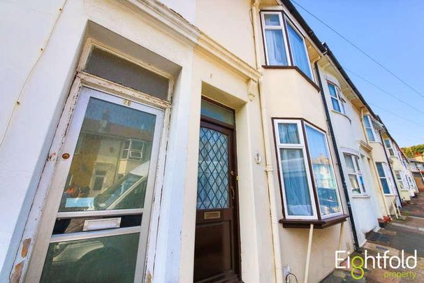 Edinburgh Road, Brighton, BN2 - Photo 1