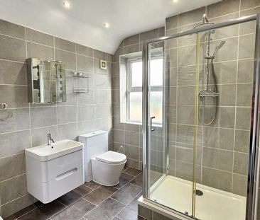 2 bedroom terraced house to rent - Photo 6