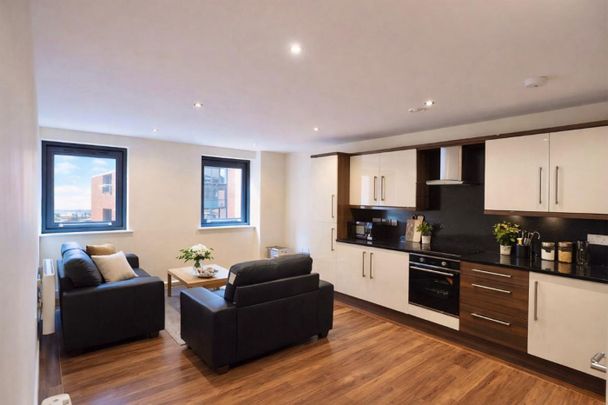 4 bed Apartment Apt 9 Devonshire Point - Photo 1