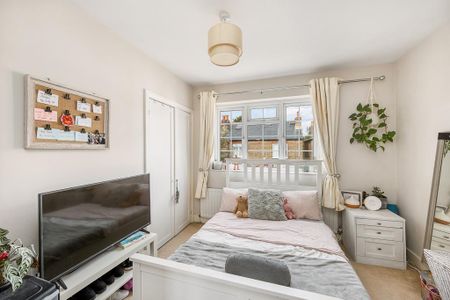 2 bedroom end of terrace house to rent - Photo 4