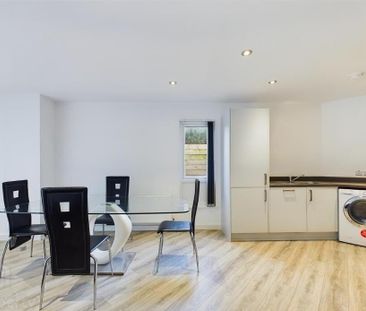 Unit 1, 21 Bridge End, Belfast, BT5 4AW - Photo 2