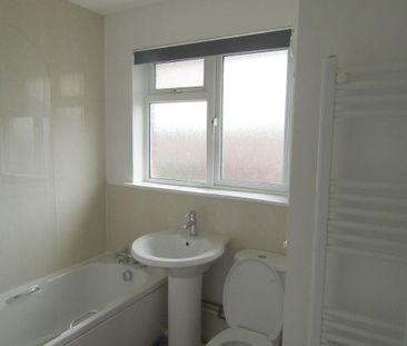 1 bedroom semi-detached house to rent - Photo 4
