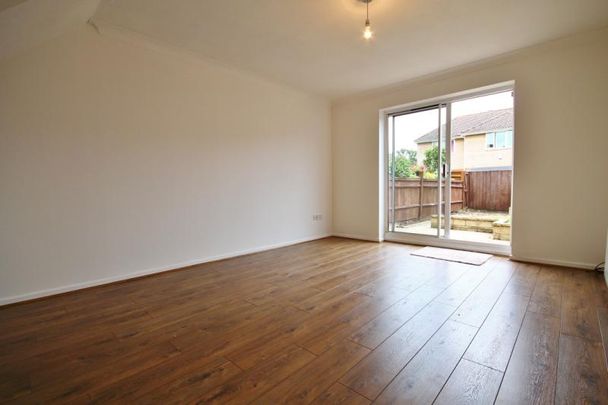 Old School Place, Woking, Surrey, GU22 9LY - Photo 1