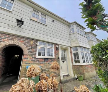 2 bedroom terraced house to rent - Photo 4