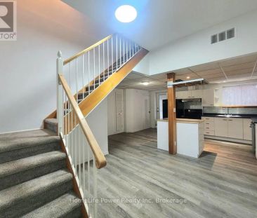 110 SURREY STREET E - Photo 6