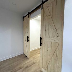 📍 3 1/2 rénové à louer – Rosemont–La Petite-Patrie (H2G 2R8) - Photo 2