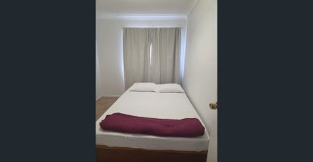 House in Aussie Gardens Caravan Park - Photo 2