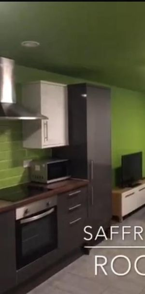 Room in a Shared Flat, Saffron Court, CV1 - Photo 1