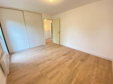 Location maison villa 4 pièces 90 m² à Montpellier (34000) 5 - Photo 2