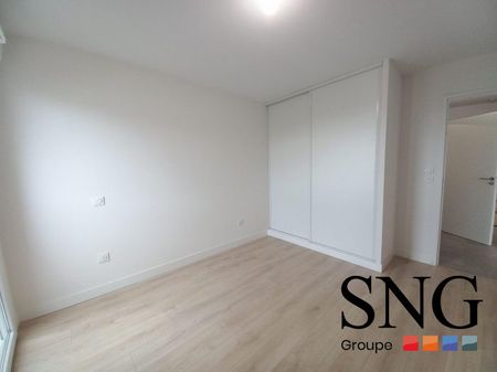 T2 AVEC BALCON ET PARKING - Photo 3