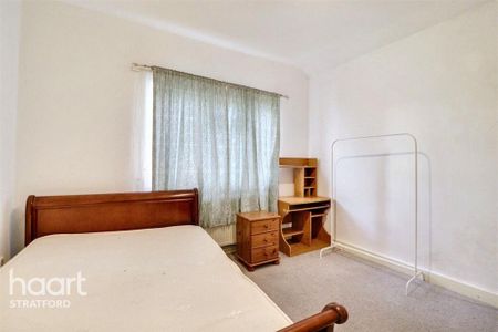 3 bedroom end of terrace house to rent - Photo 5