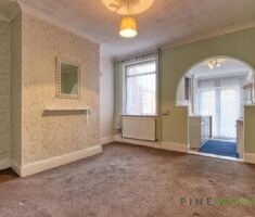 2 BEDROOM House - Terraced - Photo 6
