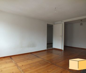 Location Appartement 3 pièces 97m² BELLEY 01300 - Photo 3
