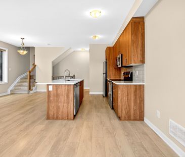For Lease - 348 Raheen Court Ottawa Circuit, Barrhaven, Ontario - Photo 6