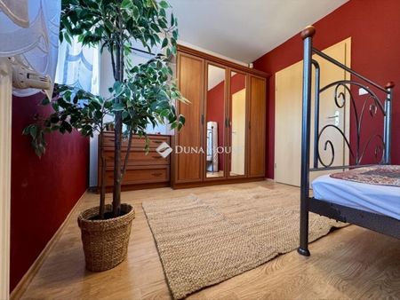 Kiadó újszerű állapotú lakás - Budapest VII. kerület - Photo 5