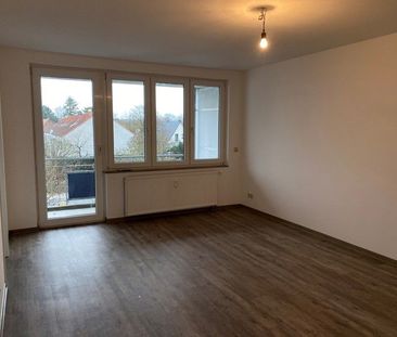 Renovierte 3-Zimmer-Wohnung mit Balkon - Foto 1