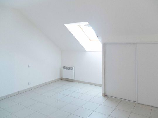 location Appartement T2 DE 48.37m² À DOURDAN - Photo 1