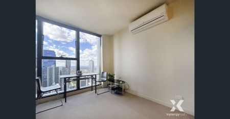 Stylish 1-Bedroom Apartment in the Heart of Melbourne CBD – Partially Furnished - Photo 2