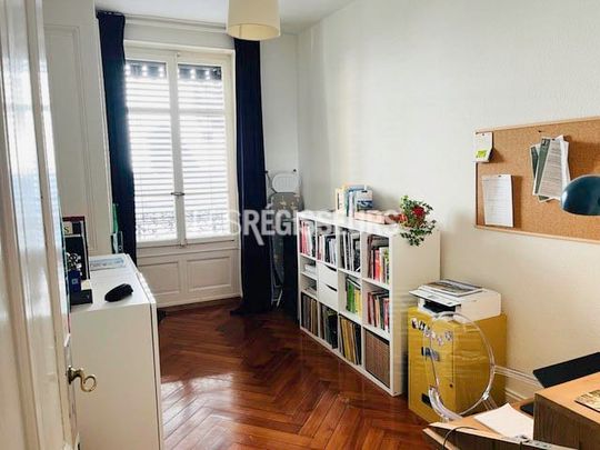 Bel appartement situé dans un quartier animé - Foto 1