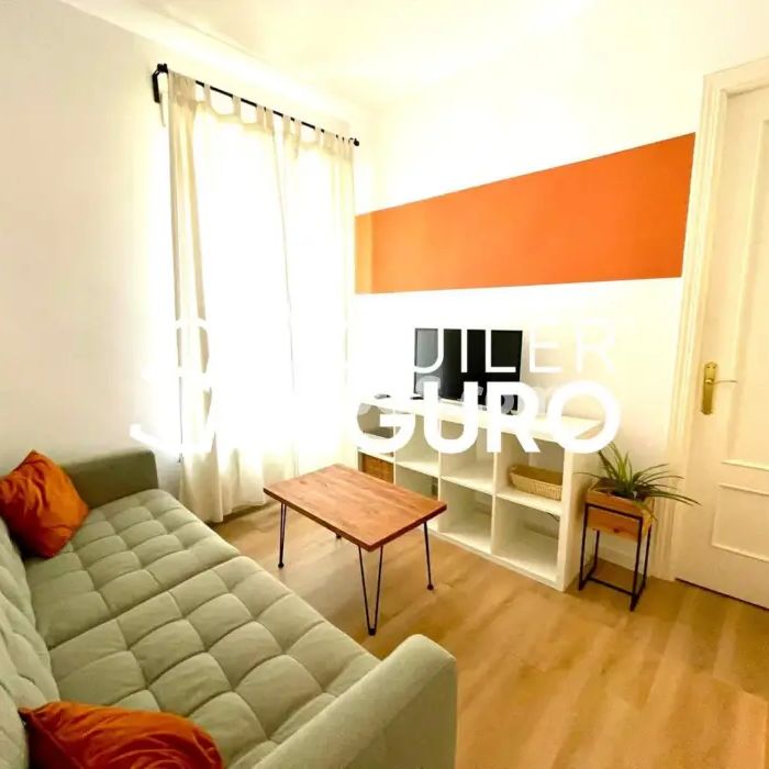 Piso en alquiler en Tetuan - Foto 1