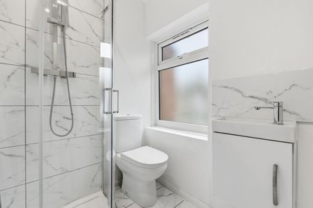 4 Bed Flat, Seven Sisters Road, N15 - Photo 5