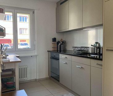 4.5-Zimmerwohnung im Grünen zu vermieten - Foto 2