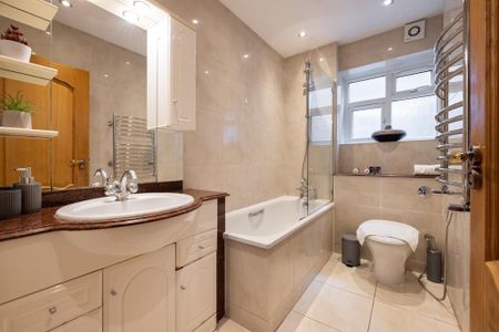 1 bedroom flat to rent - Photo 5