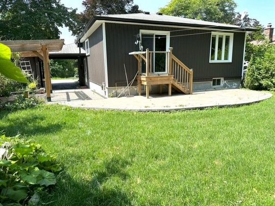 For Lease - 139 Carlson Drive, Newmarket, Ontario - Photo 1