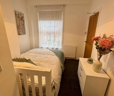 Room 3 – Cambridge Street, LE3 0JR - Photo 2