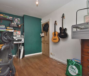 3 bedroom end terraced house to rent, - Photo 1