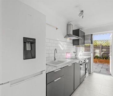 1 bedroom maisonette to rent - Photo 6