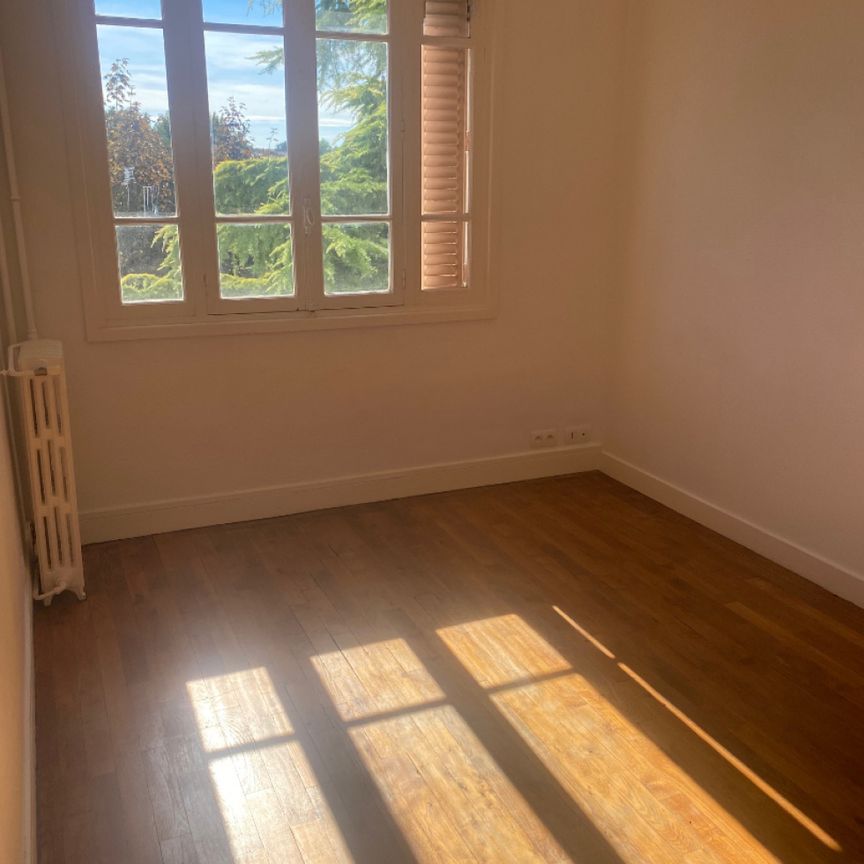 STUDIO 25 m² CHAVILLE RIVE DROITE - Photo 1