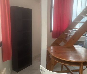 Location Appartement 1 pièce Meublé 15m² PARIS 14ème - Photo 1