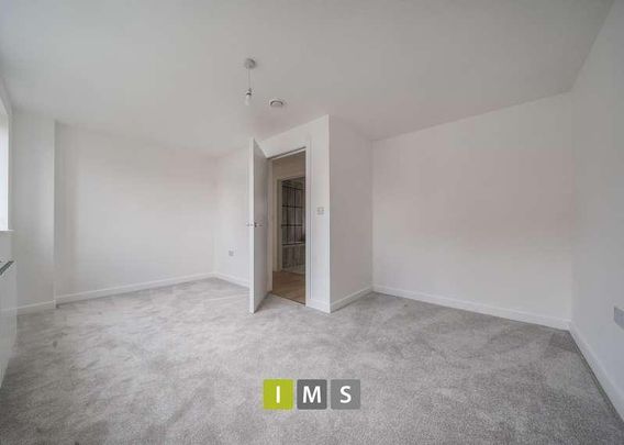 Kingsclere Road, Bicester, OX26 - Photo 1