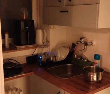 25 m² Wohnung in Neu-Ehrenfeld ab 15.03 (mit Möbeln) - Foto 3