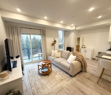 For Lease - 24 Lytham Green Circle Unit# 4, Newmarket, Ontario - Photo 1