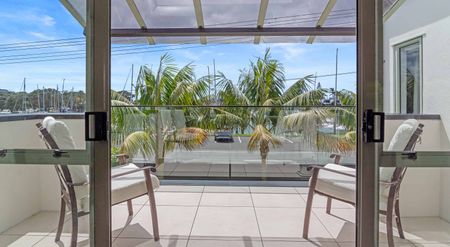 Like Living In Monaco - Photo 2