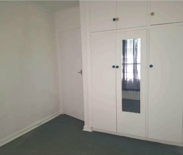 ONE BEDROOM UNIT IN SPRINGVALE - Photo 6