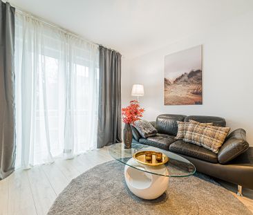 City-Residence: Modern möblierte 3-Zi.-Wohnung mit Balkon in F-Esch... - Photo 2