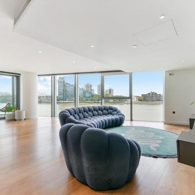 3 bedroom flat to rent - Photo 1