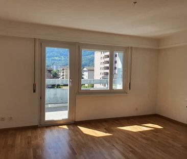 2.5 Zimmer, 81 m², 4. Stock - Foto 6