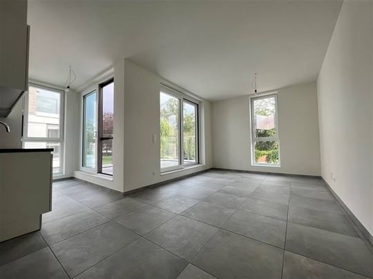 Appartement te huur - Foto 1