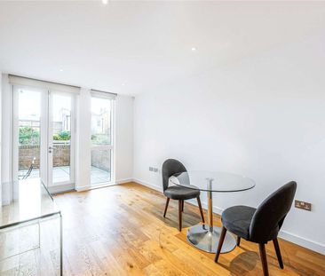 *3D virtual viewing available* - Fantastic one bedroom ground floor... - Photo 1