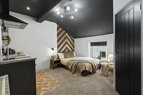 Studio to rent - Photo 1