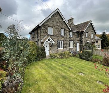 3 bedroom end of terrace house to rent - Photo 2