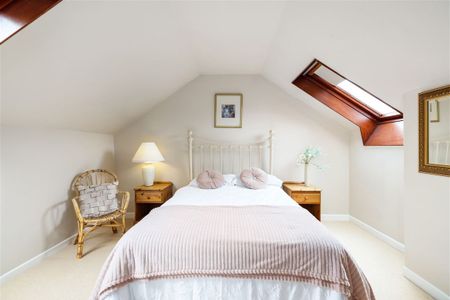 Shirley, Ballinclea Rd, Killiney, County Dublin - Photo 5